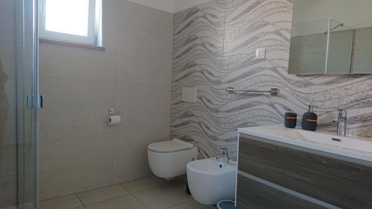 Irena Apartment Cres Exterior photo