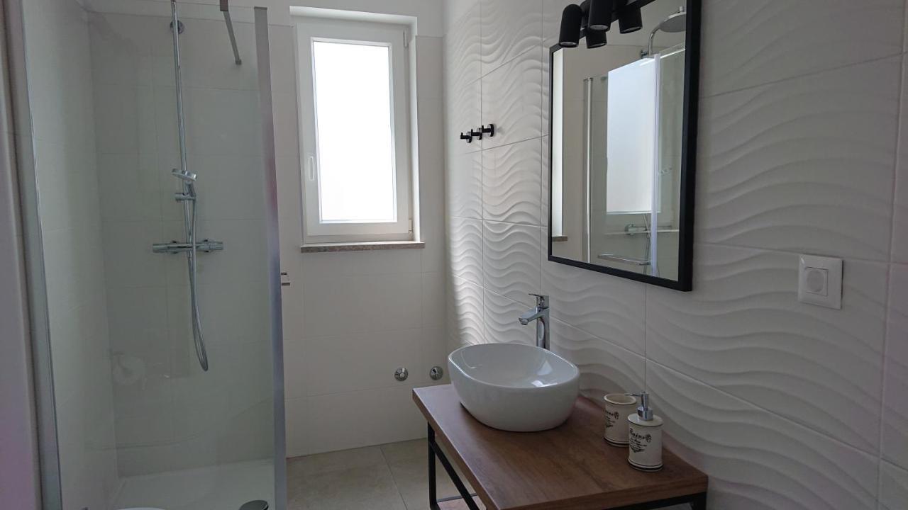 Irena Apartment Cres Exterior photo