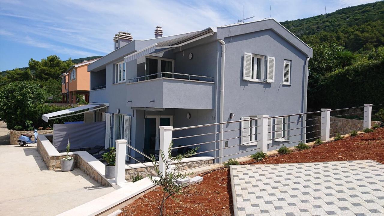 Irena Apartment Cres Exterior photo